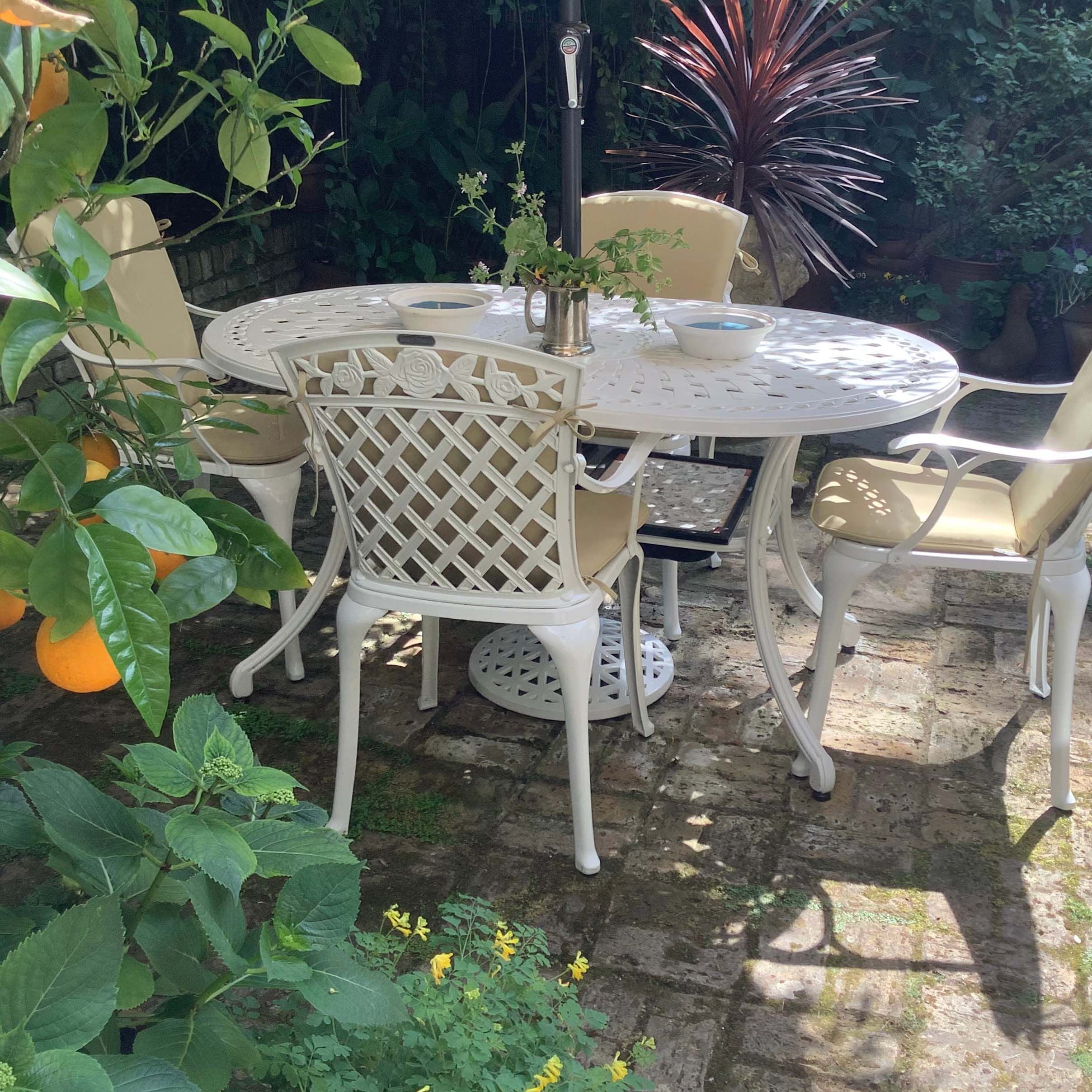 Table June (ensemble 4 personnes)