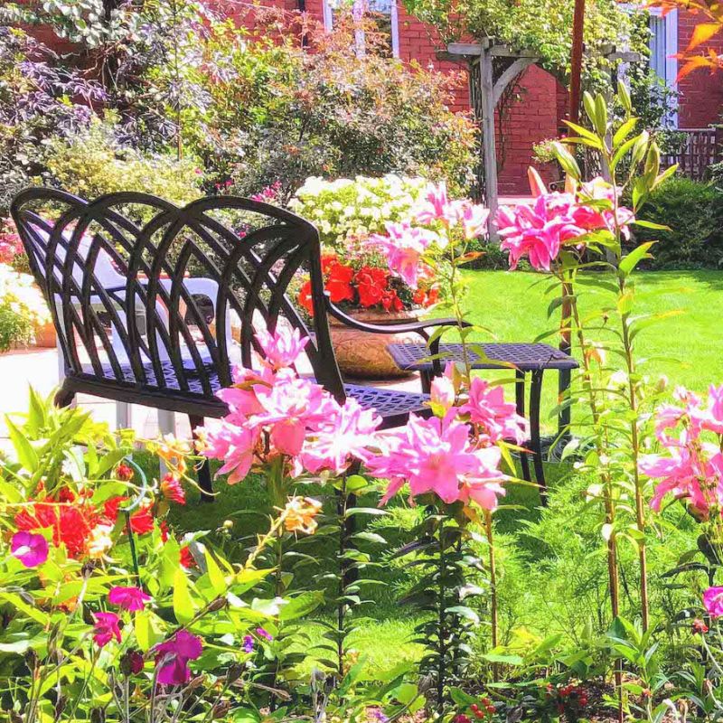 Banc April