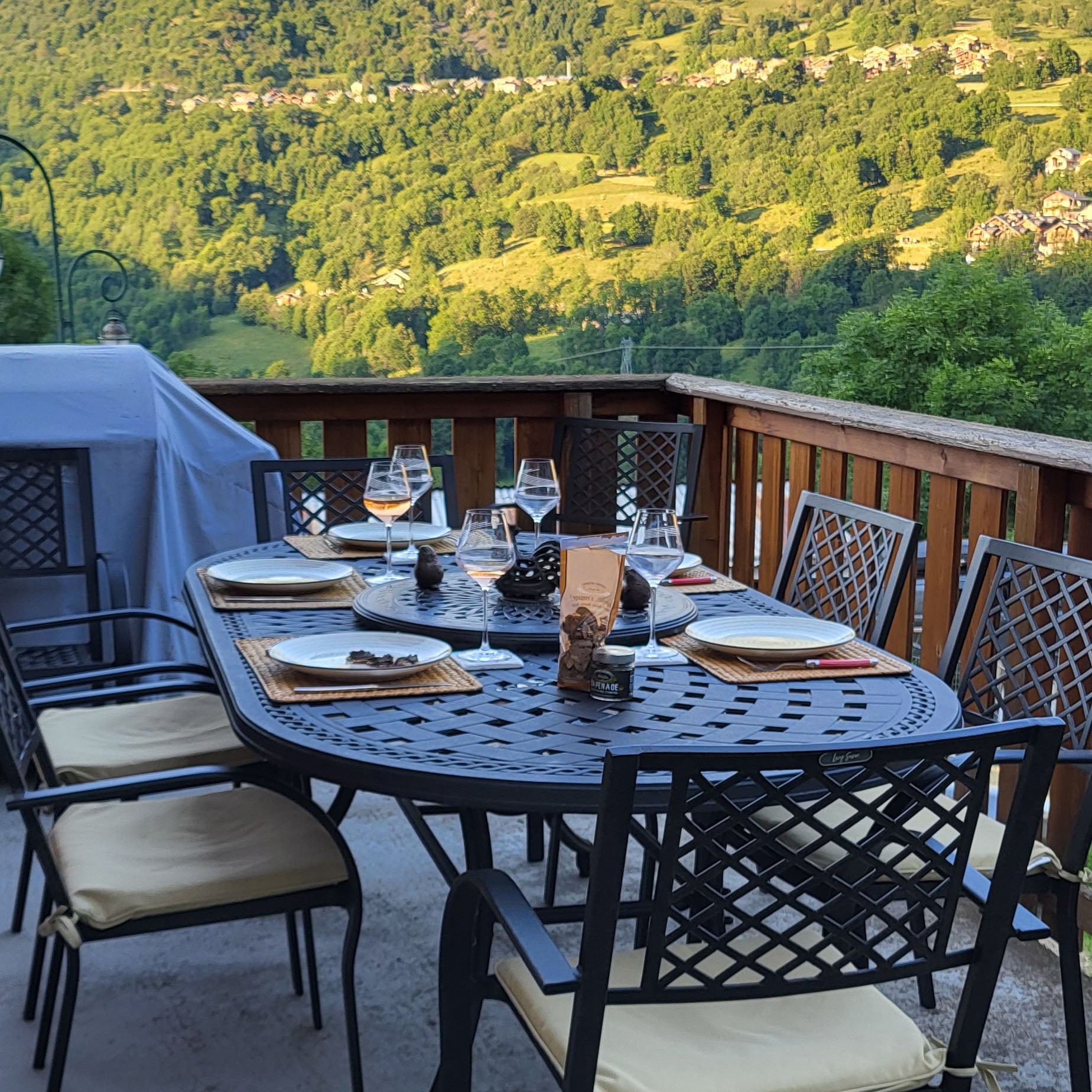 Table Catherine (ensemble 6 personnes)