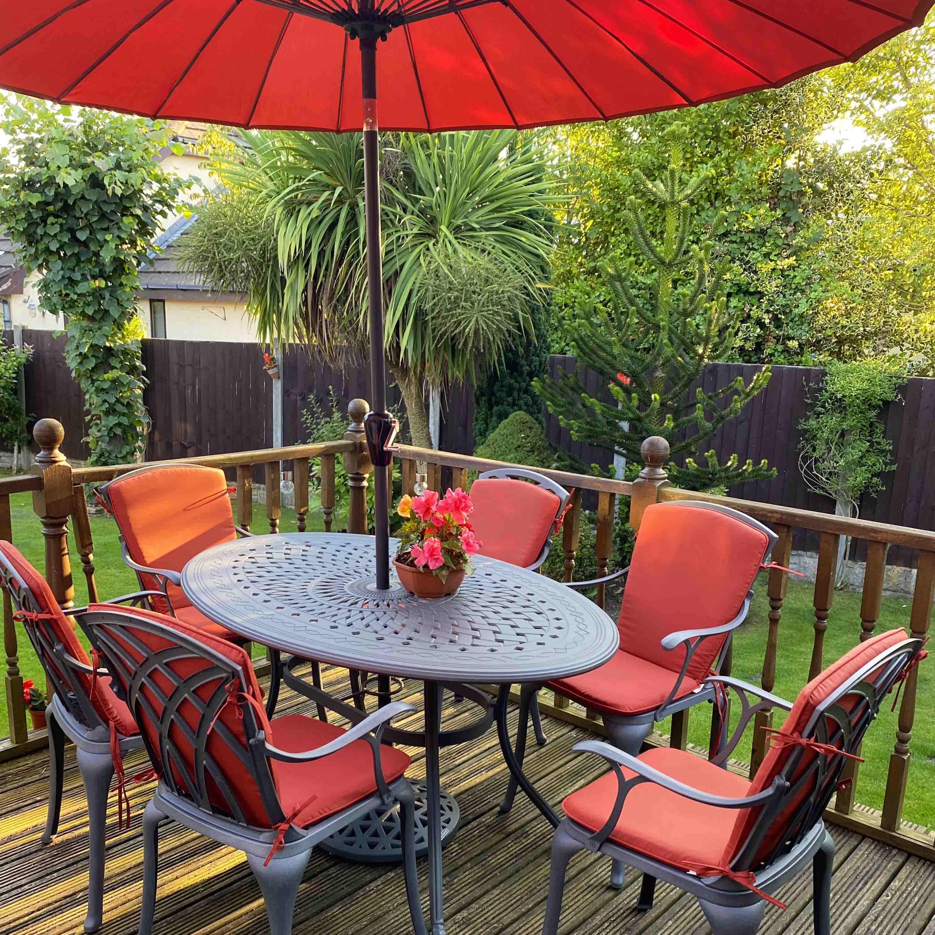 Table Emily (ensemble 6 personnes)