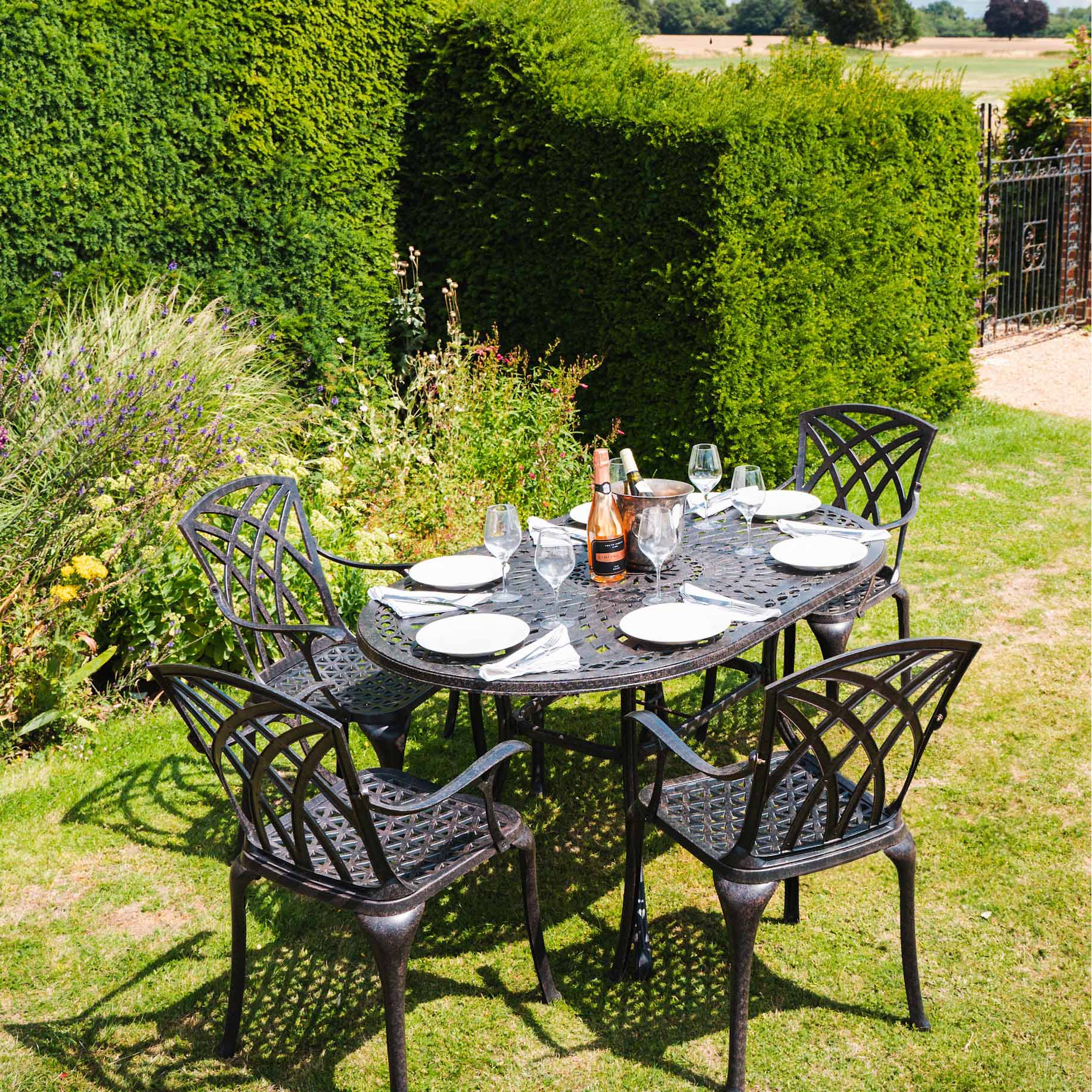 Table June (ensemble 4 personnes)