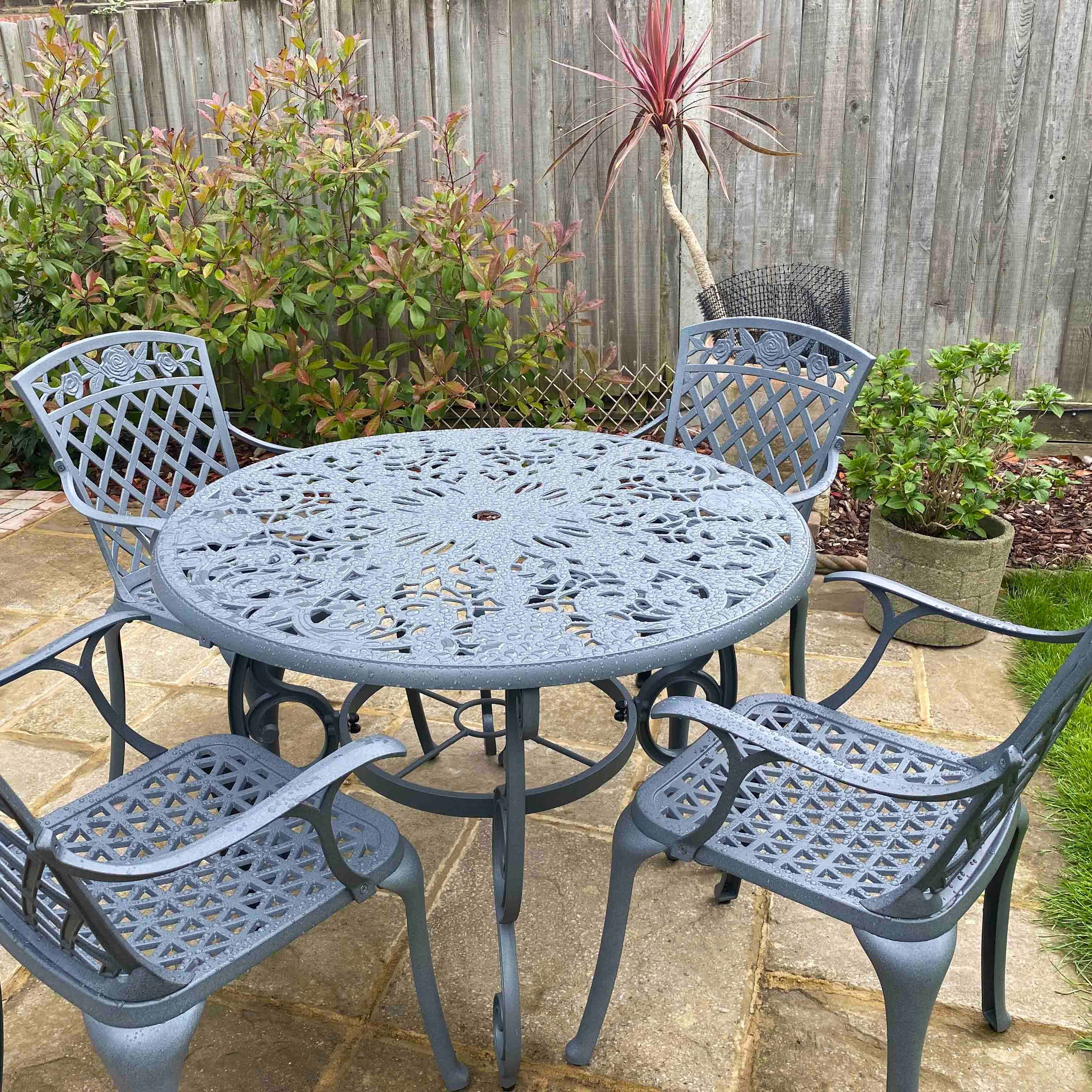 Table Flora (ensemble 4 personnes)