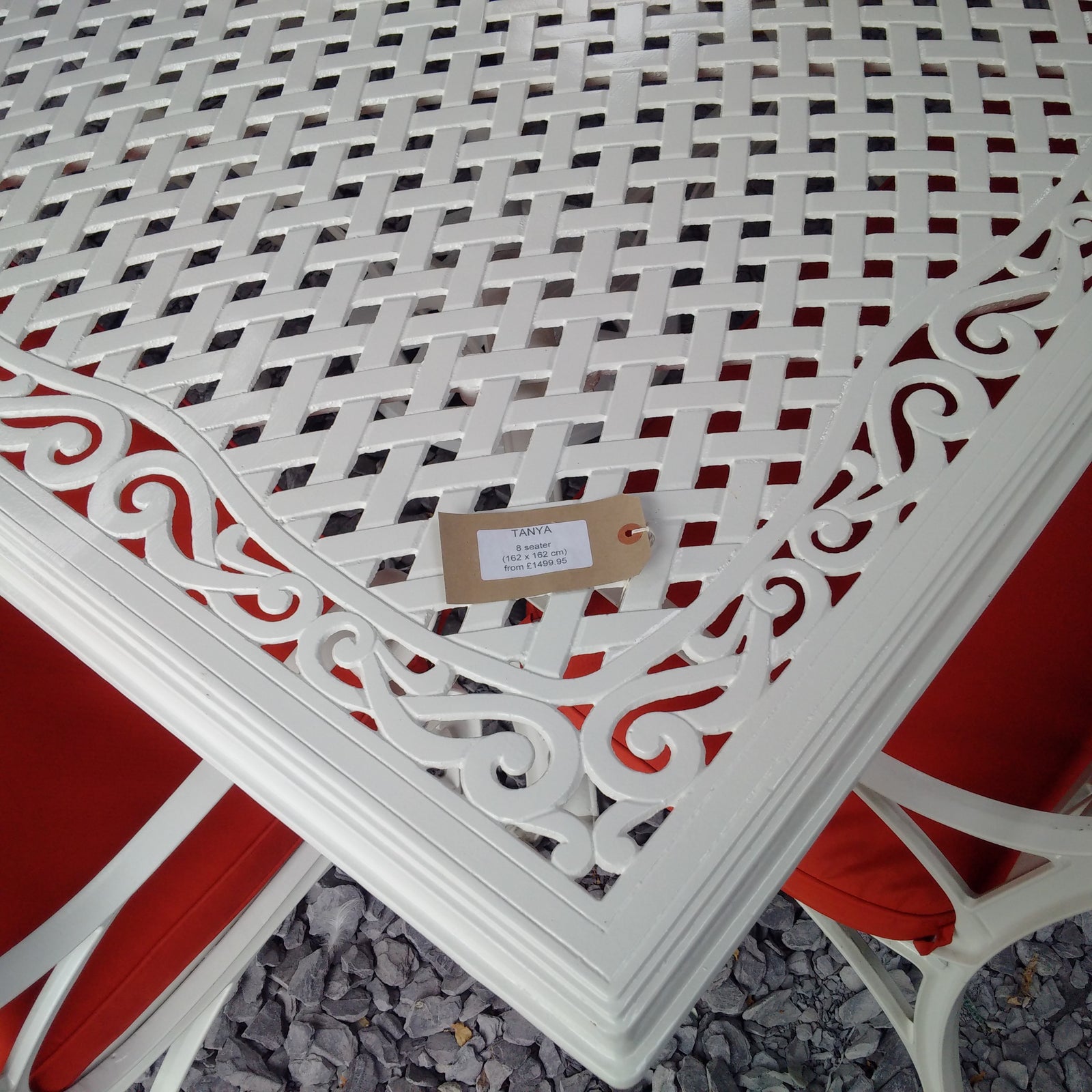 Table Tanya (ensemble 8 personnes)