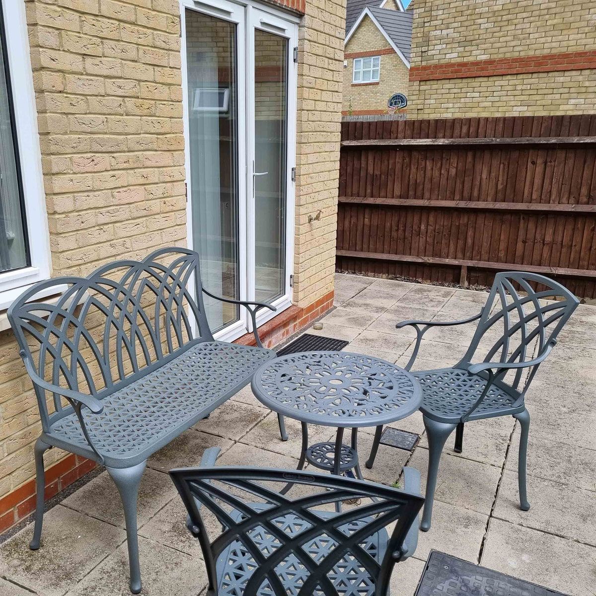 Banc April