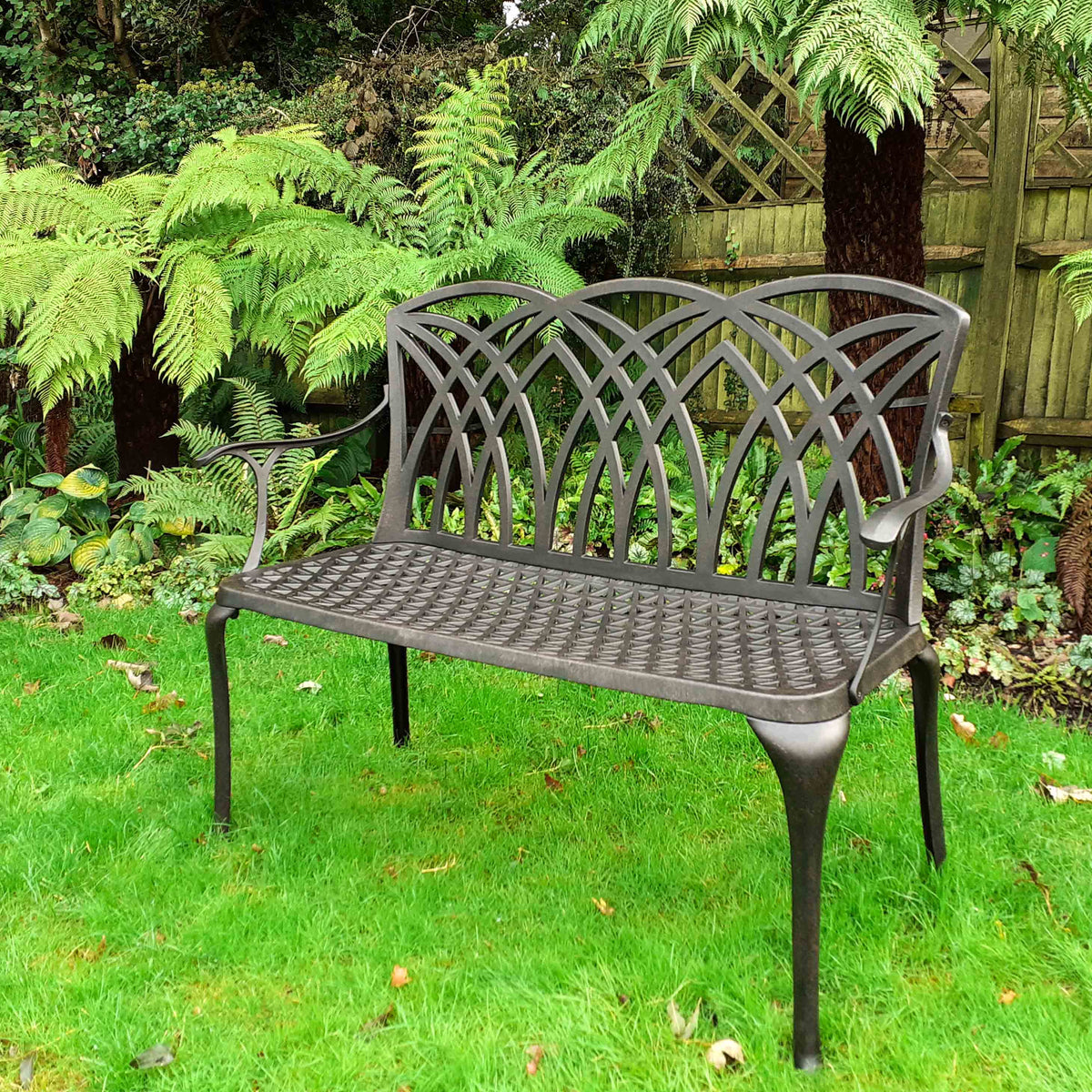 Banc April