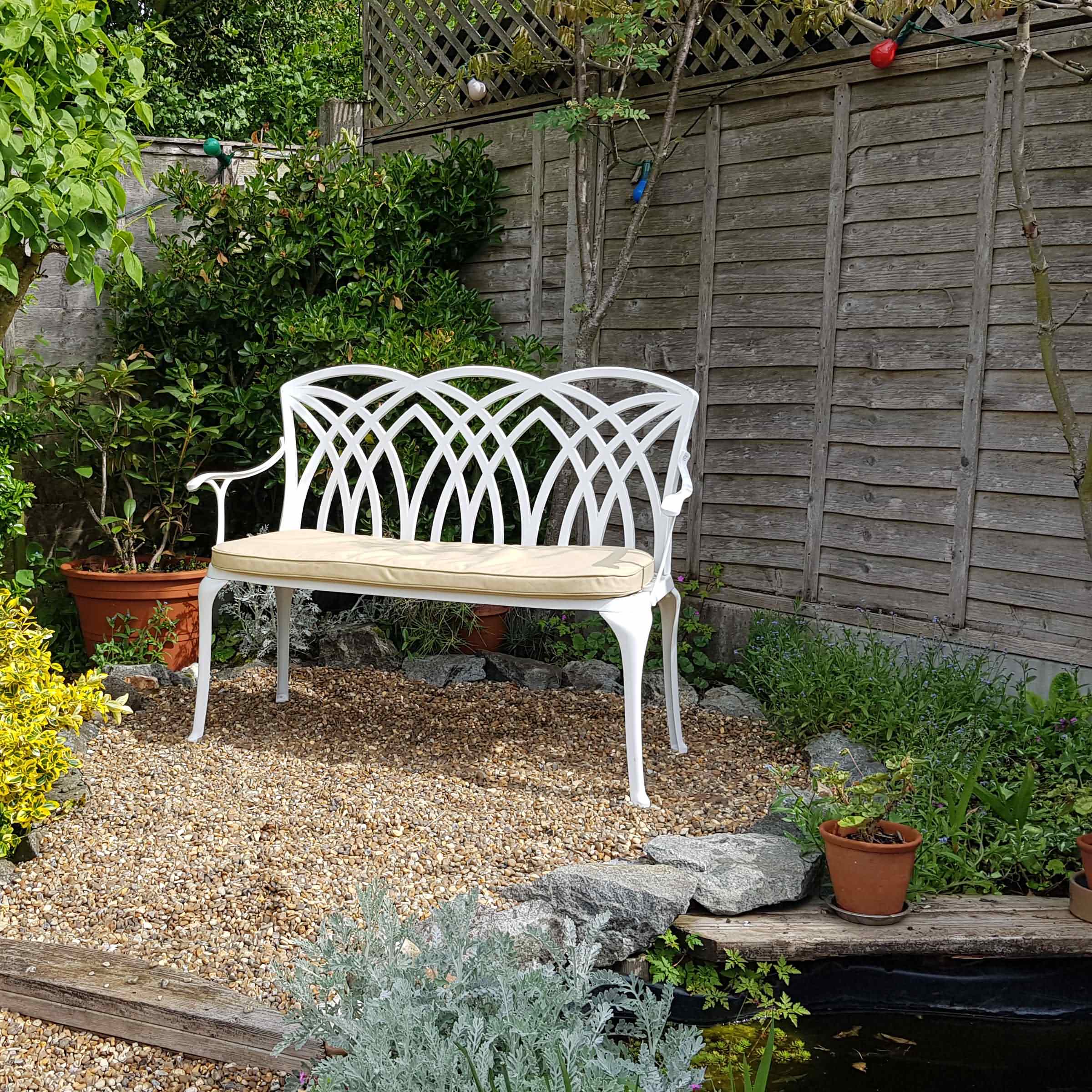 Banc April