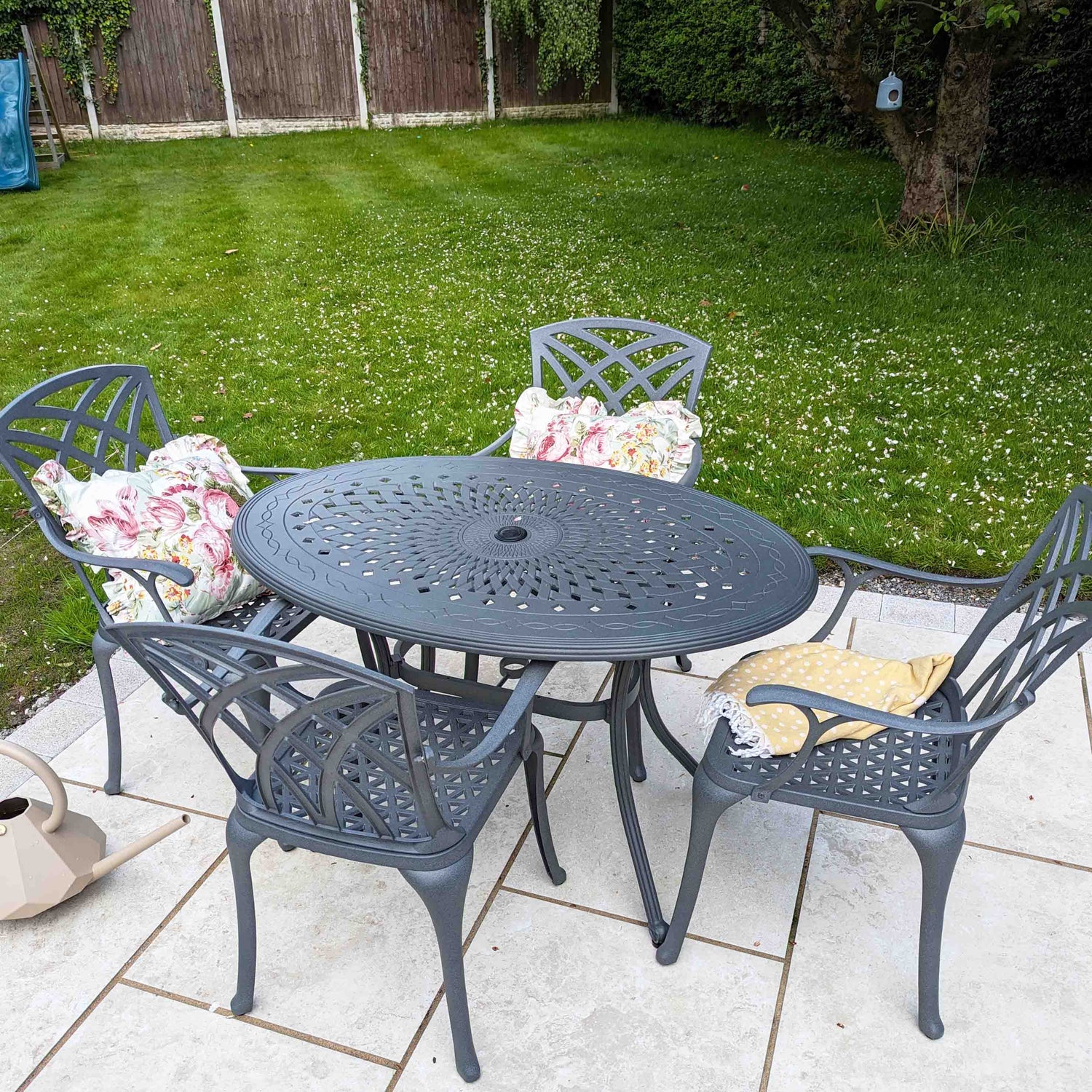Table Daisie (ensemble 4 personnes)