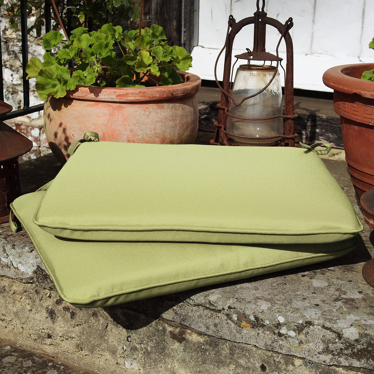 Coussin d&</div><div class=