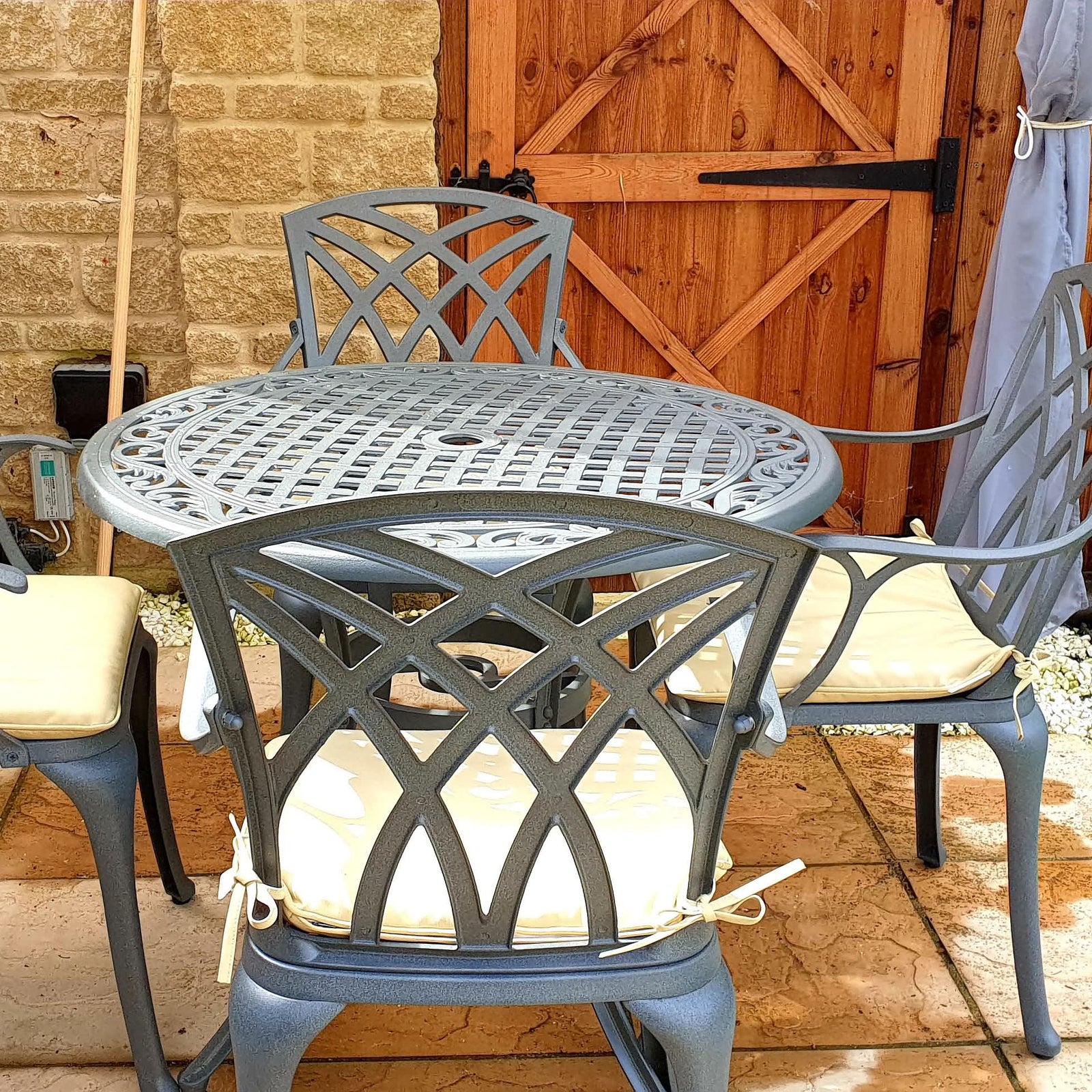 Table Hannah (ensemble 4 personnes)