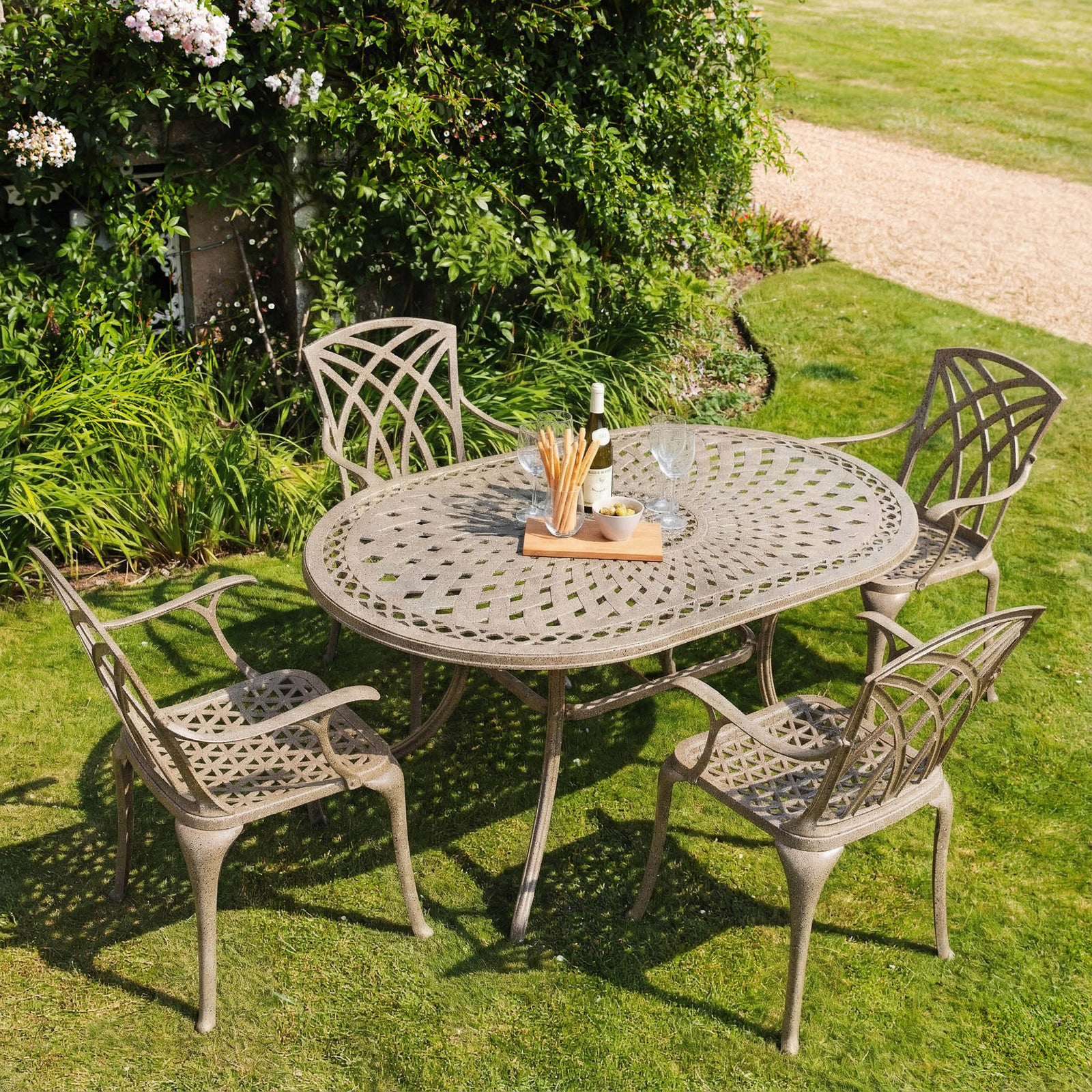 Table June (ensemble 6 personnes)