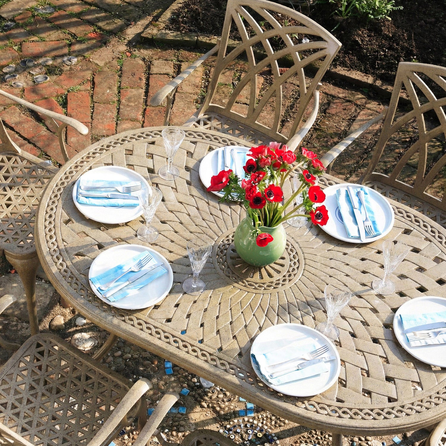 Table June (ensemble 6 personnes)