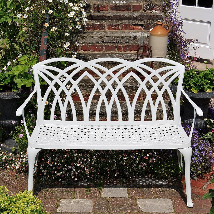 Banc April - Blanc