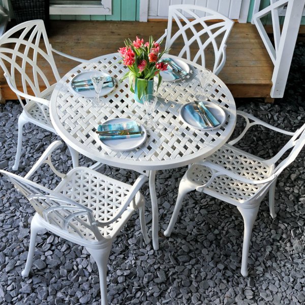 White 4 seater aluminium garden furniture set 1